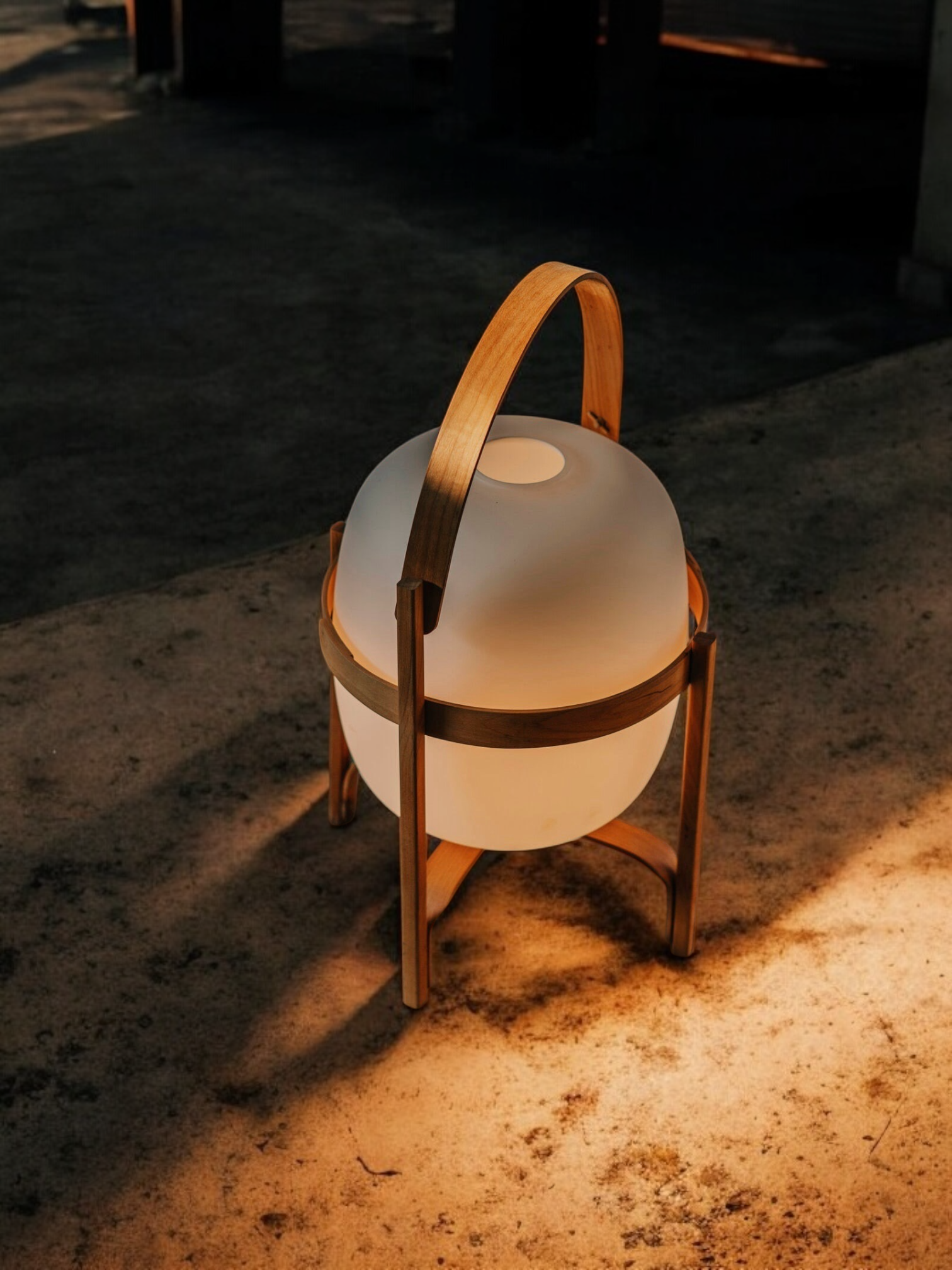 Lota | Floor lamp